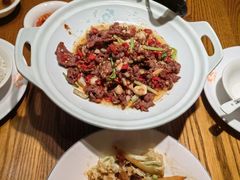 -爱碗亭·鲜炒湖南菜(壹城中心店)