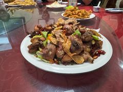 -美顺香食府鱼头老店(雪野湖店)