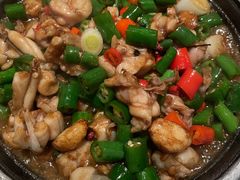 石锅蛙仔-荣小馆(椒江青悦城店)