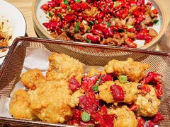 嬢嬢煸勒个肥肠-苦尽酒馆·川菜(鼓楼店)