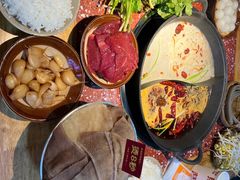 -赵美丽·重庆社区火锅·直营店(火车东站·中豪国际店)