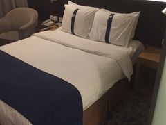 大床-北京民族园葉子里酒店(鸟巢店)