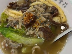 -甘掌门·化州驰名牛杂粉(越秀店)