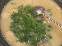 招牌慢炖鲜豆浆大鱼头-上海人家花樣年华(中山公园店)