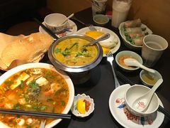 冬阴功海鲜粉丝汤-大头虾越式风味餐厅(光明广场店)