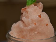避暑山楂草莓冰沙-米仓食堂(凯德广场店)