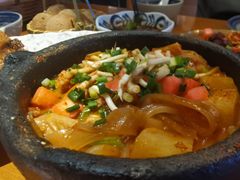 -包整·丝娃娃(一览甲秀楼风景店)