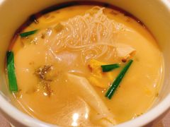 家烧黄鱼面-荣轩(新荣记环球金融中心店)