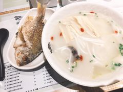原条黄脚立米线-凯峰鱼汤米线(金利達店)