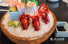 Sashimi Salmon with Chilled Lobster