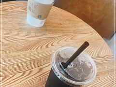 -星巴克臻选(杭州嘉里中心1F店)