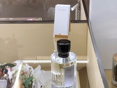 -乐蓬马歇百货公司(Rive Gauche)