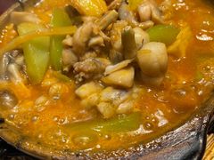 砂锅酸笋牛蛙-丽丽三鲜螺蛳粉(田林路店)