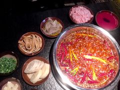 牛油红油锅-大龙传承火锅(太古里店)