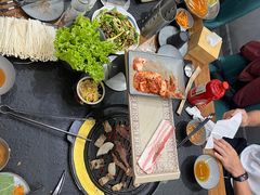 -七甲山烤肉(长白山奇石山珍根艺一条街店)