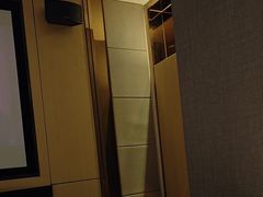 -金色印象·4k影院式足体养生(龙腾路店)