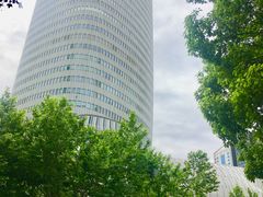 -上海尚嘉中心