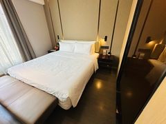 -珠海拱北富华里环宇城亚朵酒店