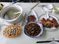 老鹅汤-七的湖·晚芳亭·阳澄湖农家菜·大闸蟹(莲花岛店)