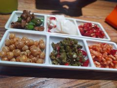 -湘人龙记老长沙米粉(鸟巢店)