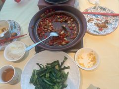 -千百味红餐厅·非遗江西菜(绿地双子塔总店)