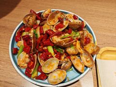 -街角等你.大连海鲜烧烤.经典铁板海鲜串(西安路店)