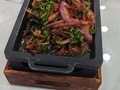 -大肚水饺锅贴·家常融合菜(新港店)