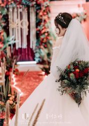 -艾米丽婚纱礼服