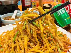 -莲餐厅·湖北菜·潜江小龙虾店(愚园路店)