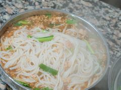 -正宗杨记普洱酸醋米线(总店)