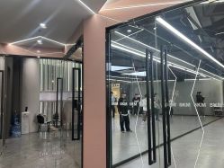 -5KM舞蹈街舞工作室