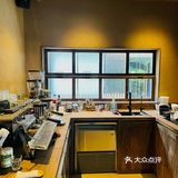 来回咖啡，体育西路店新店装修很舒服又安静。