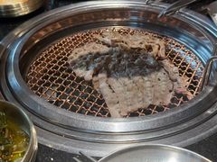 -韩烧牛中牛·甄选黑牛烤肉(黑金店)