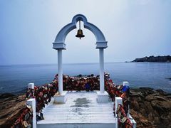 -北戴河碧螺塔海上酒吧公园