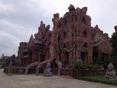 -达蓬山旅游度假区