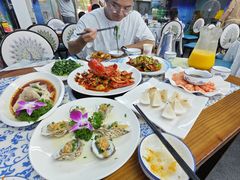 -范饭椰林川湘味海鲜·椰子鸡(三亚湾椰梦长廊店)