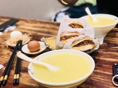 小米粥-穆得·老周家牛肉烧饼(普利街店)