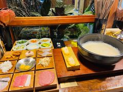 -银米·云南传统过桥米线(双廊黑金冠店)