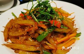 Silver Needle Noodles