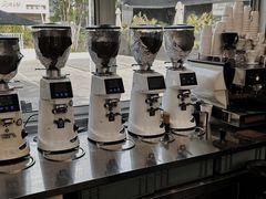 -HUGS coffee(东区店)