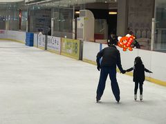 -陈露国际冰上中心(天津嘉里汇店)