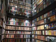 -钟书阁(群光广场店)
