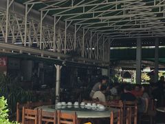 门面-四川小胡子海鲜(丁村万人海鲜广场店)