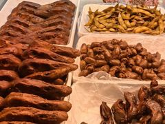 -张鸭子重庆特产卤味小吃(未来国际店)