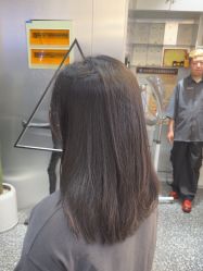 -Tloml salon