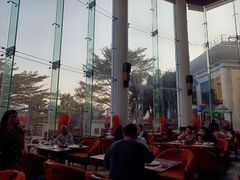 -东莞塘厦三正半山温泉酒店·沙利文西餐厅