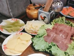 -萍姐火锅·公路夜市(武汉首店)