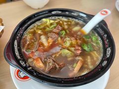 -闫家驴肉老店(华电一校店)