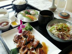 碳烧鳗鱼定食-自由之丘