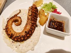 -Efes Turkish & Mediterranean Cuisine 艾菲斯餐厅(陆家嘴店)